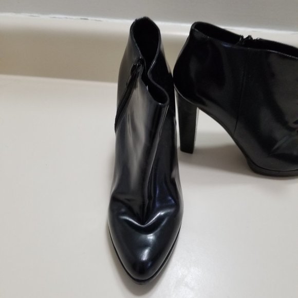 NINE WEST BOOTIES - 8m - Picture 2 of 4